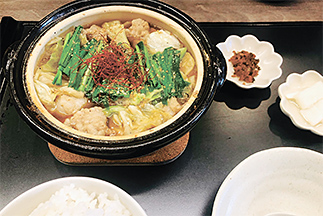 伊賀牛ホルモン鍋定食